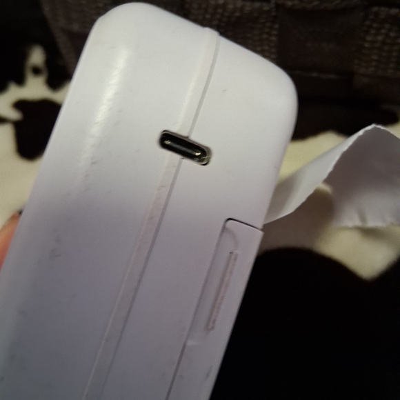 Mini Wireless Label Printer - Picture 2 of 4